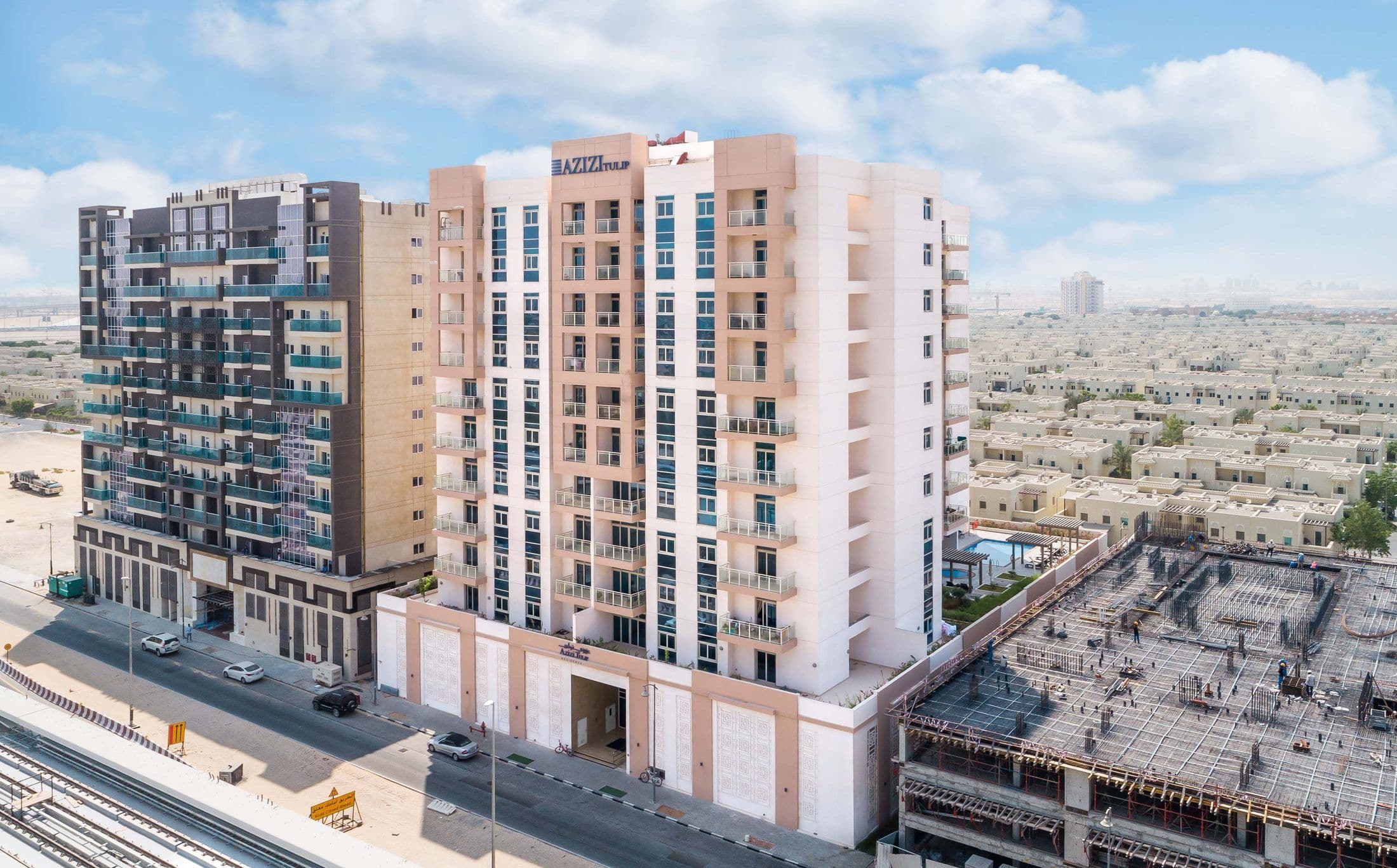 Tulip — Exterior 1