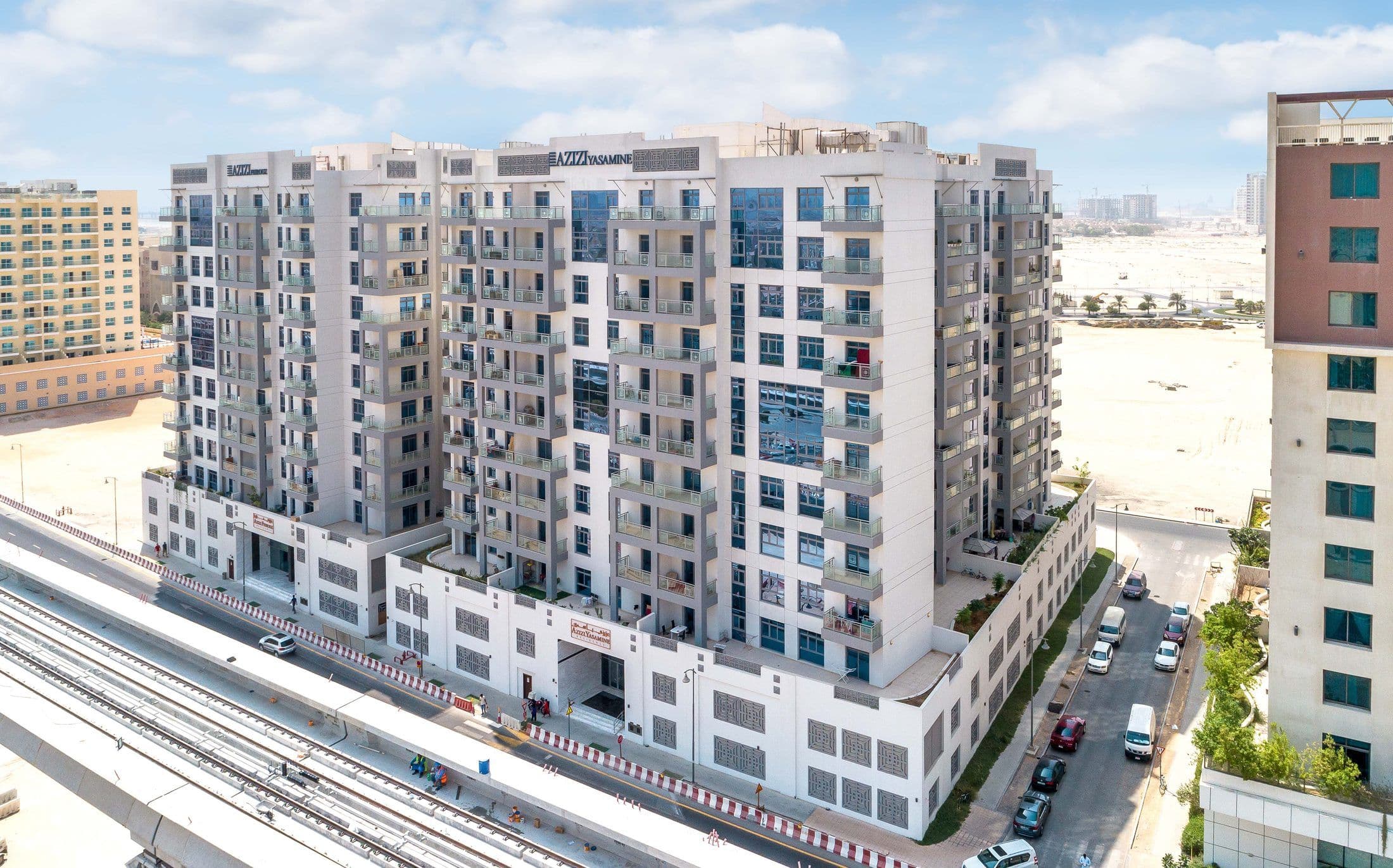 Yasmine — Exterior 1