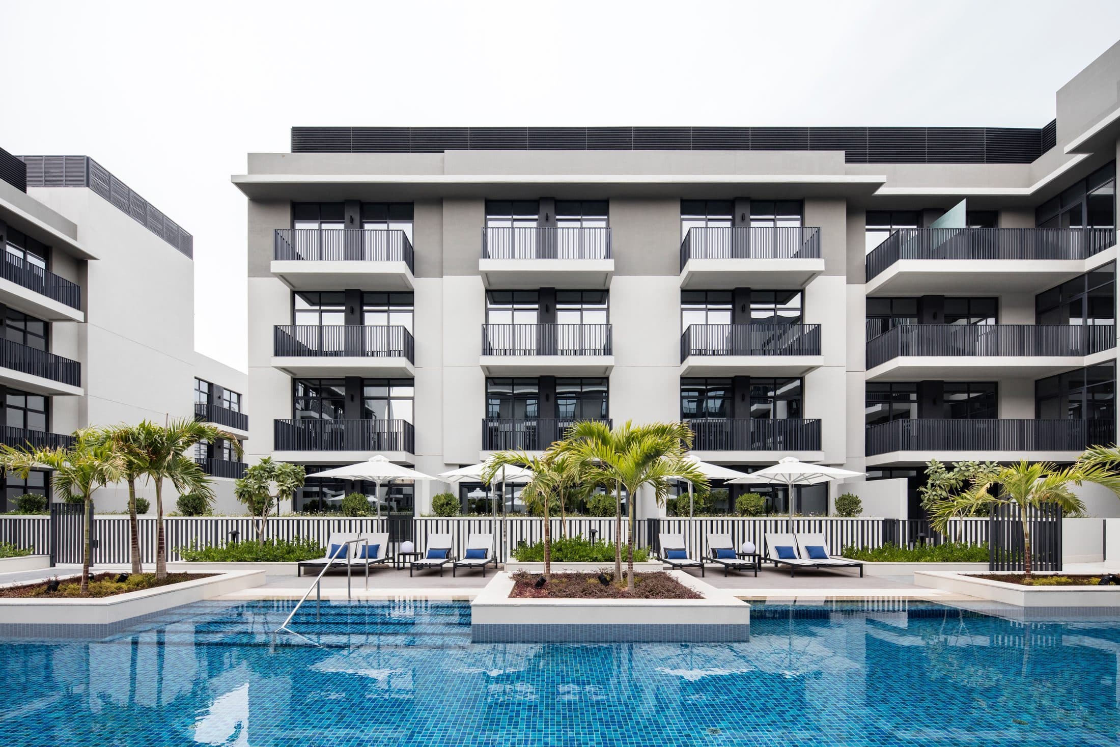 Belgravia 2 — Hero exterior