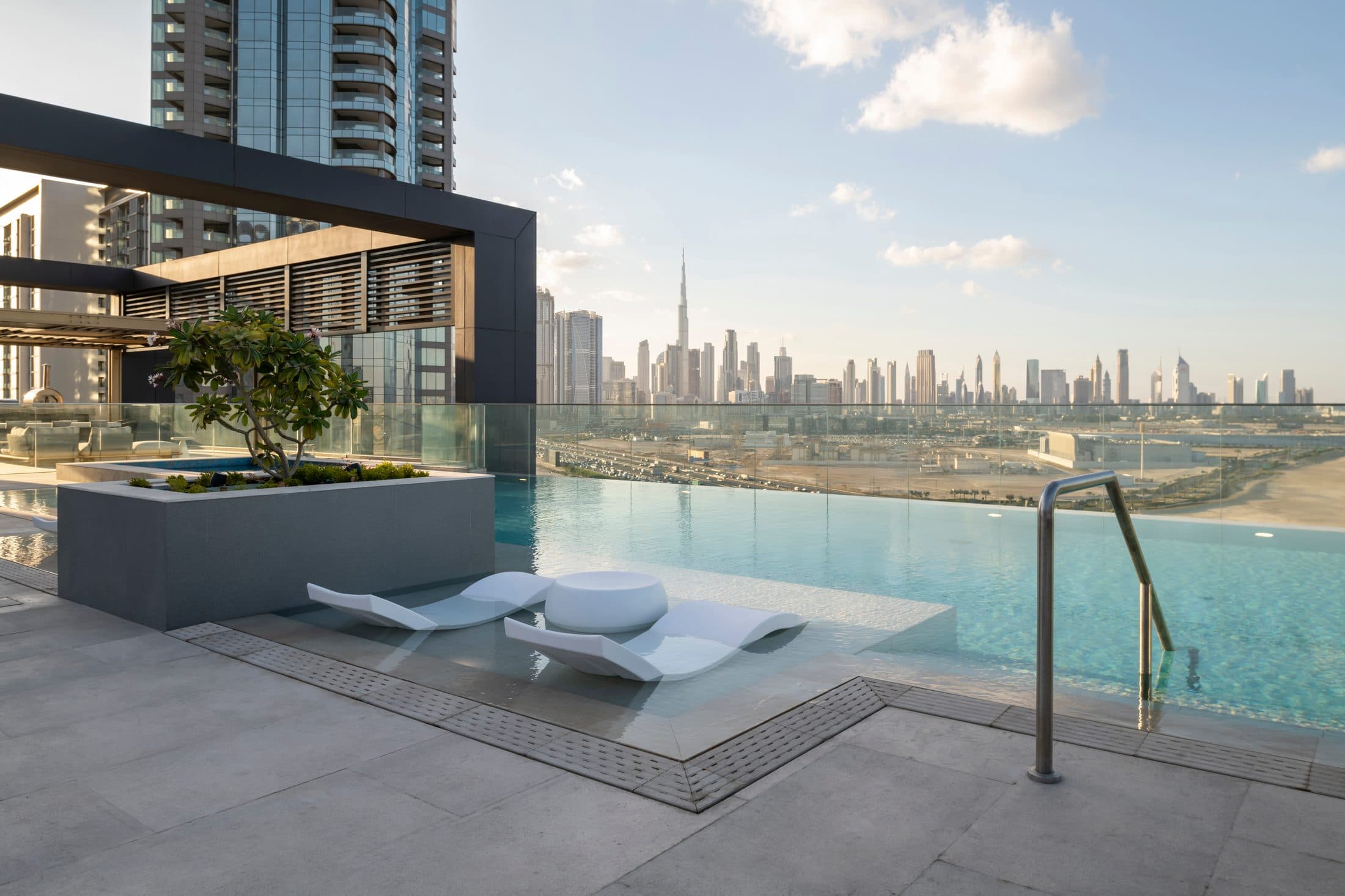 Berkeley Place — Rooftop pool