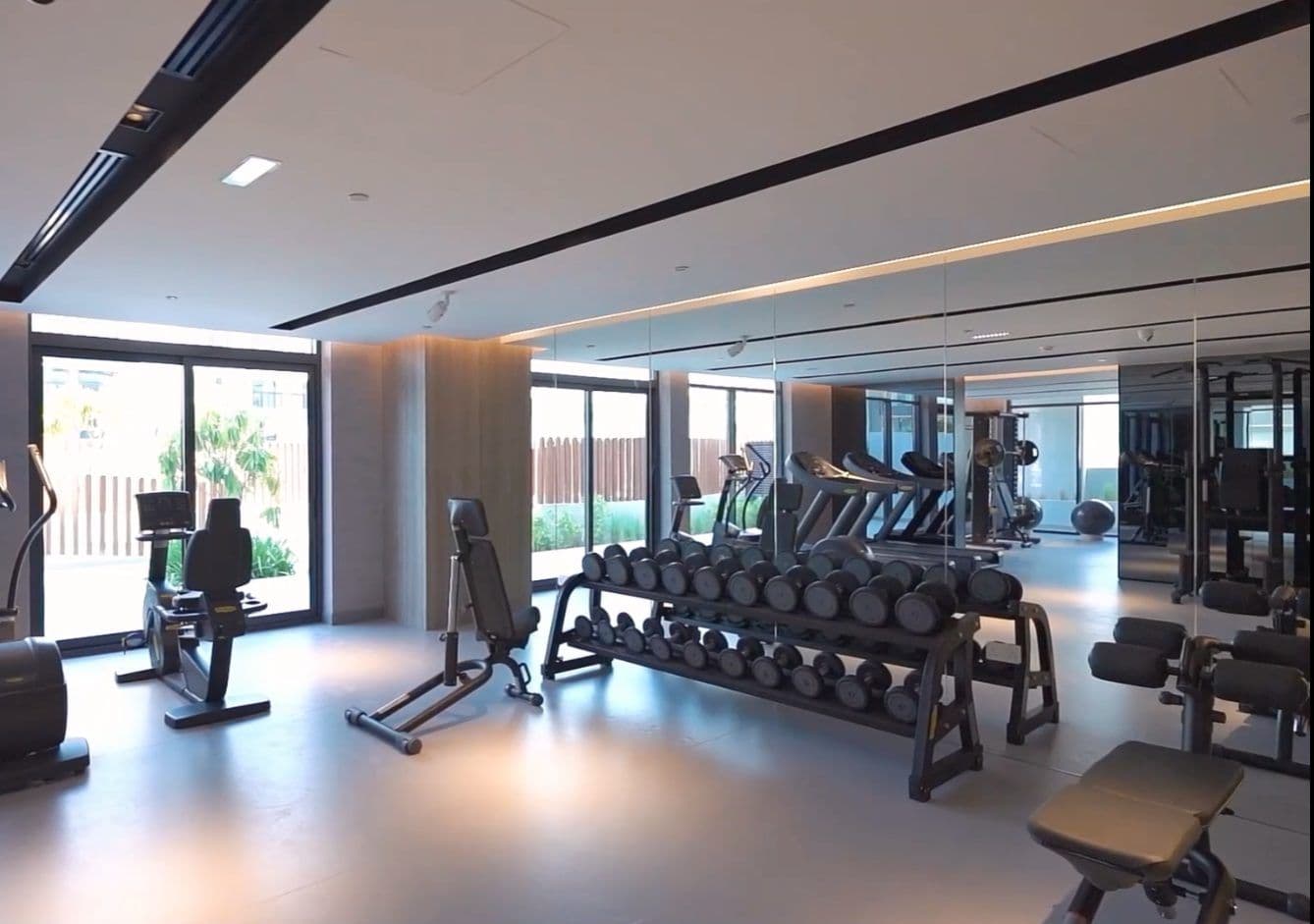 Oxford 212 — Gym