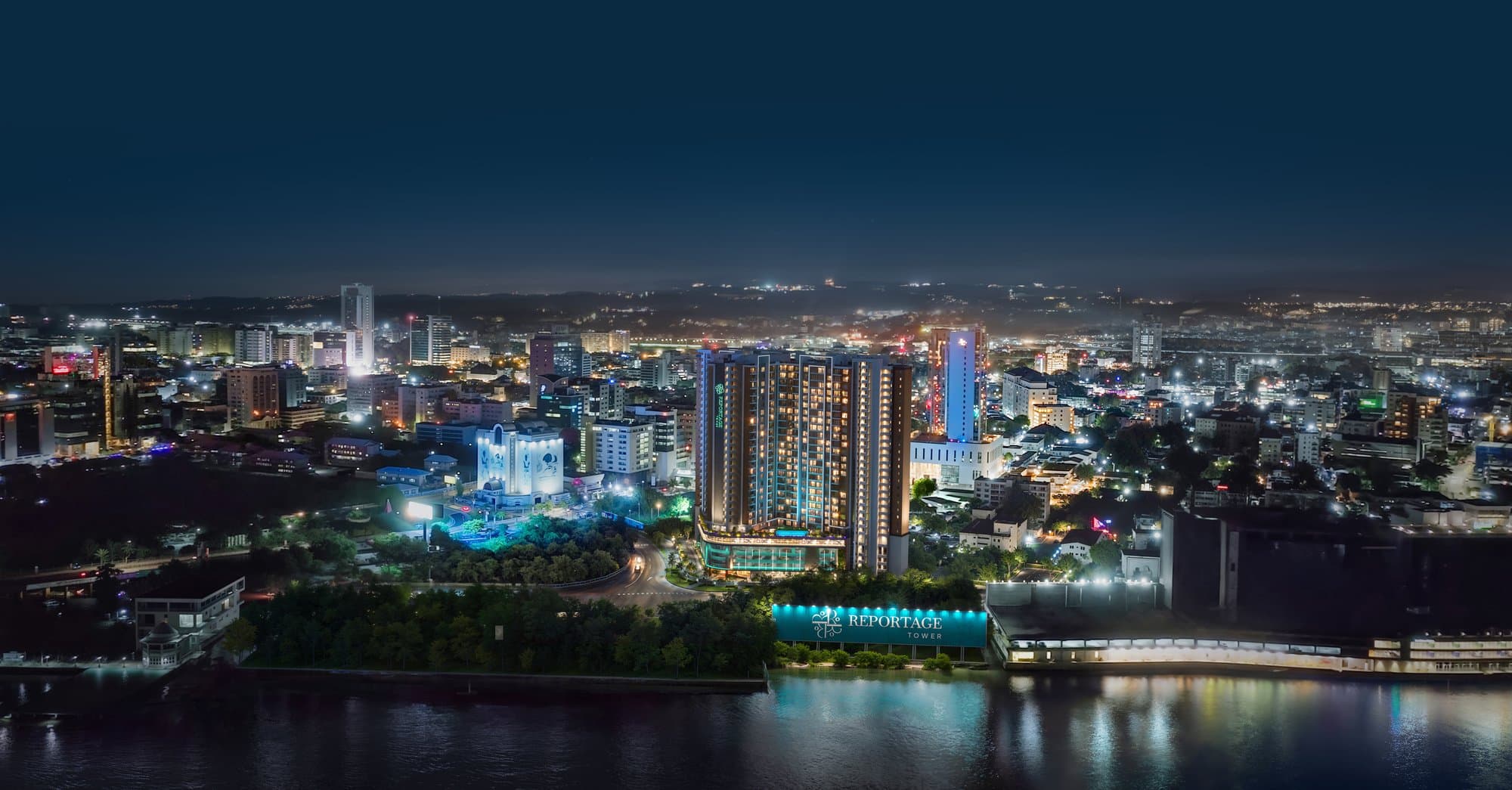 Reportage Tower — Night skyline