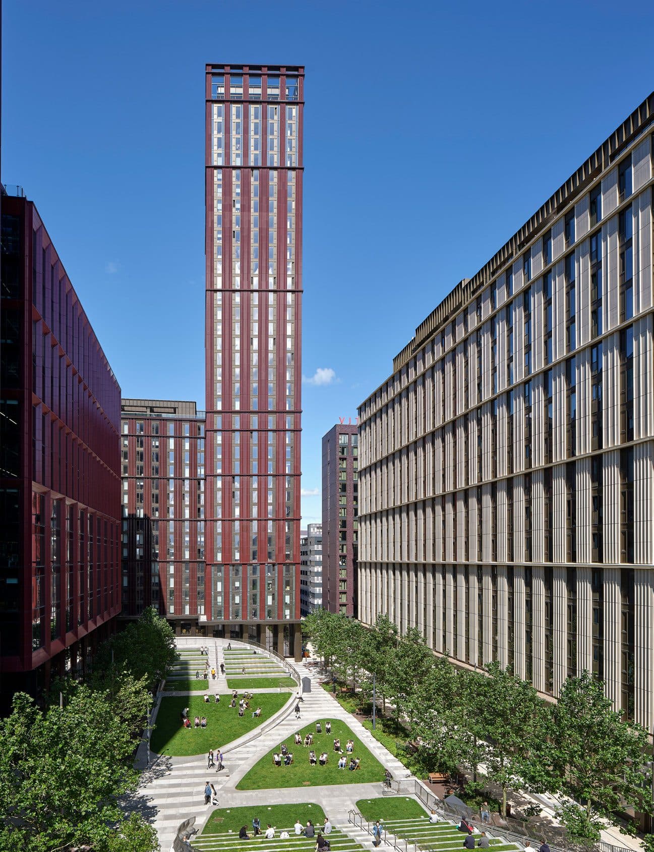 Vita Living Circle Square North — Exterior tower