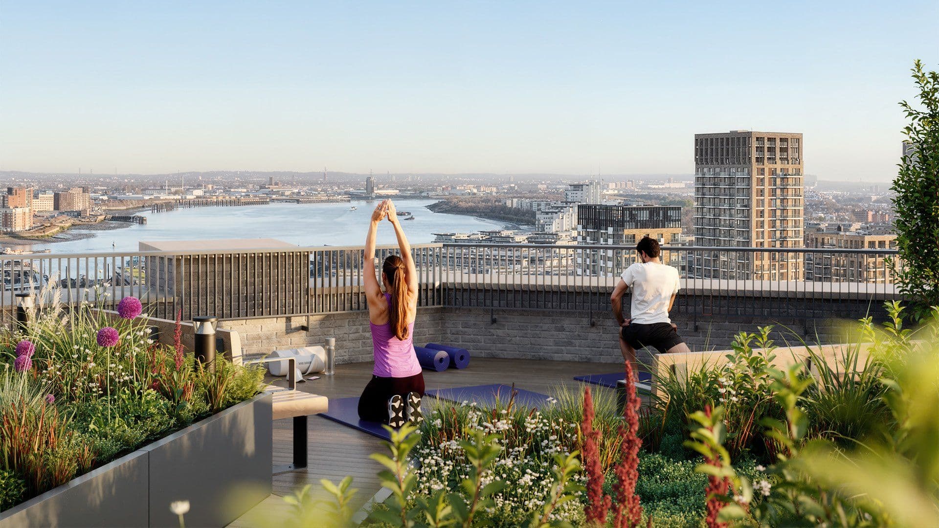 London Square Woolwich — Roof terrace